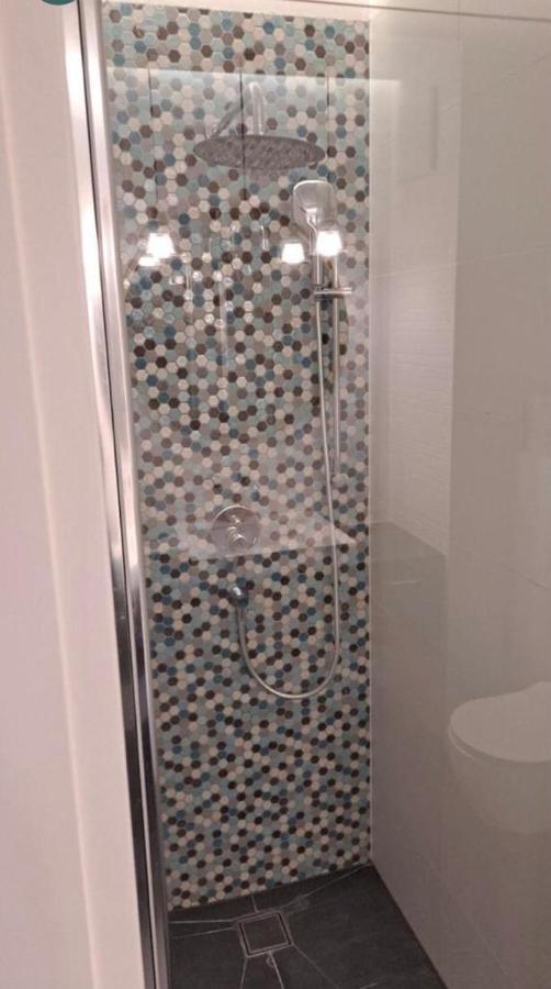 Apartament 3-Osobowy Z Miejscem Parkingowym W Swietnej Lokalizacji Gdańsk Buitenkant foto